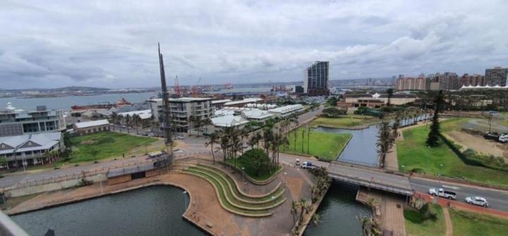 Luxurious Beach Apartment - The Sails Durban Exterior foto